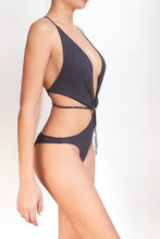 One Piece - One Piece Triangular